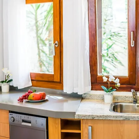 Ideal Mallorca - Casa Pequena Crestatx